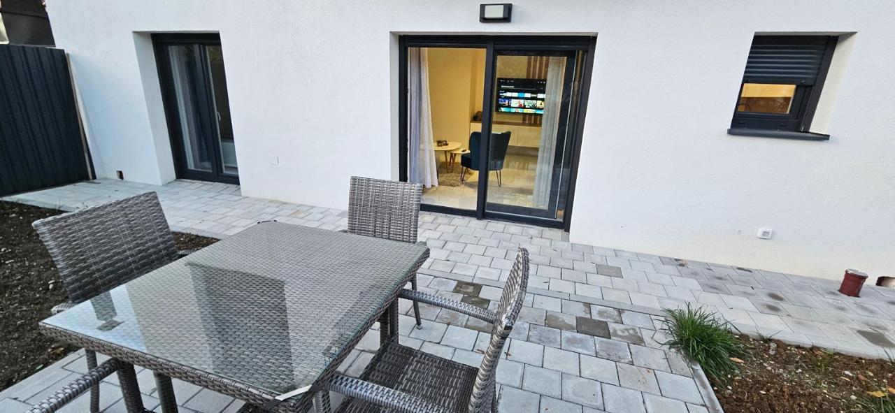 Superior Apartment Lisinski - Private Parking - 2 & 3 Bedroom Zagreb Exterior photo