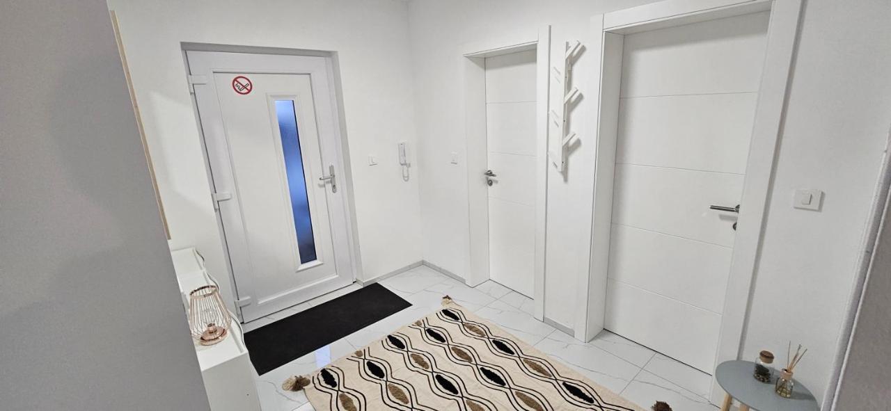 Superior Apartment Lisinski - Private Parking - 2 & 3 Bedroom Zagreb Exterior photo